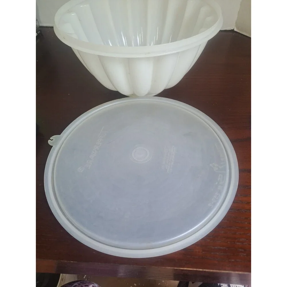 Vintage Tupperware White Jello Ice Mold